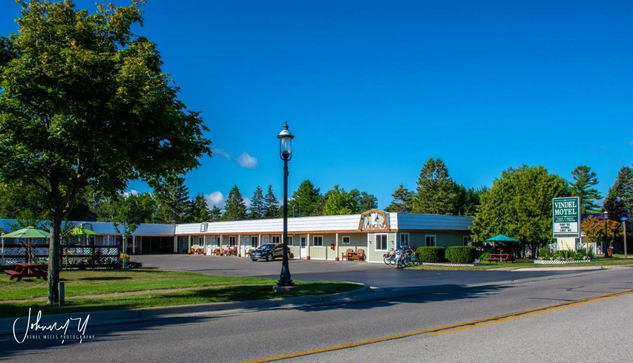 Vindel Motel Mackinaw Stadt Exterior foto