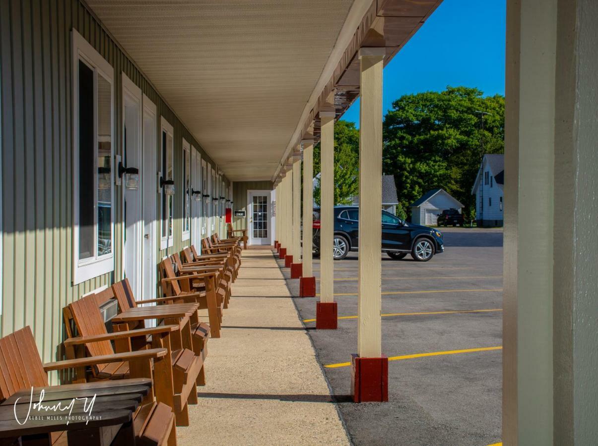 Vindel Motel Mackinaw Stadt Exterior foto